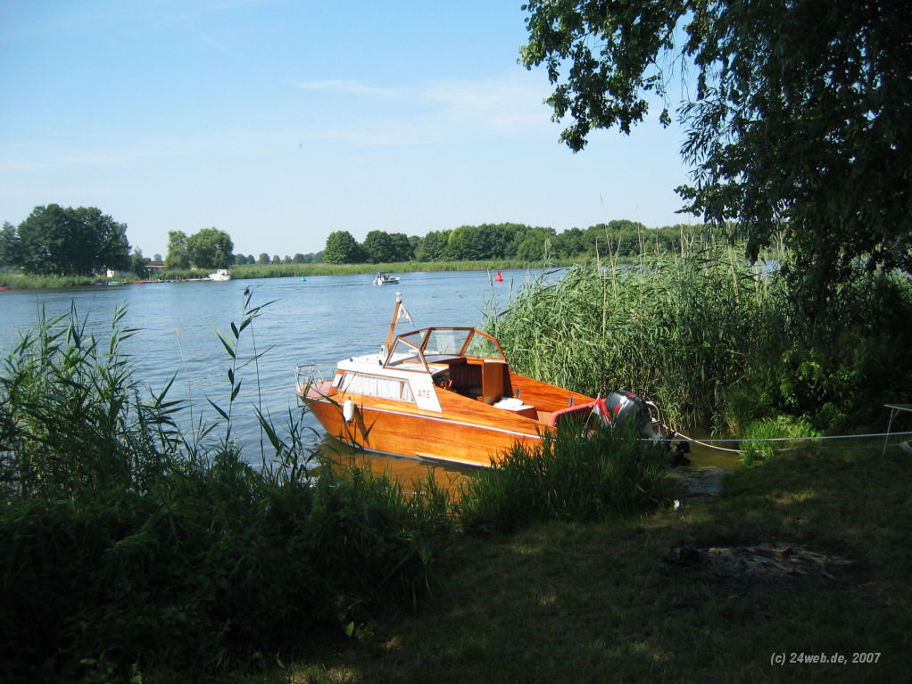 Kajütboot Variant